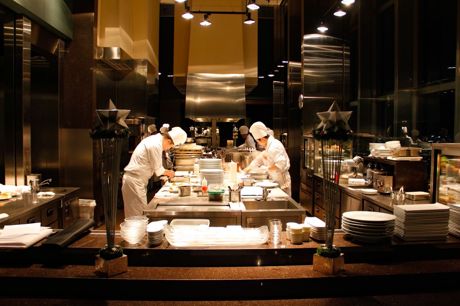 Lose Yourself in the Park Hyatt Tokyo – HoneyTrek